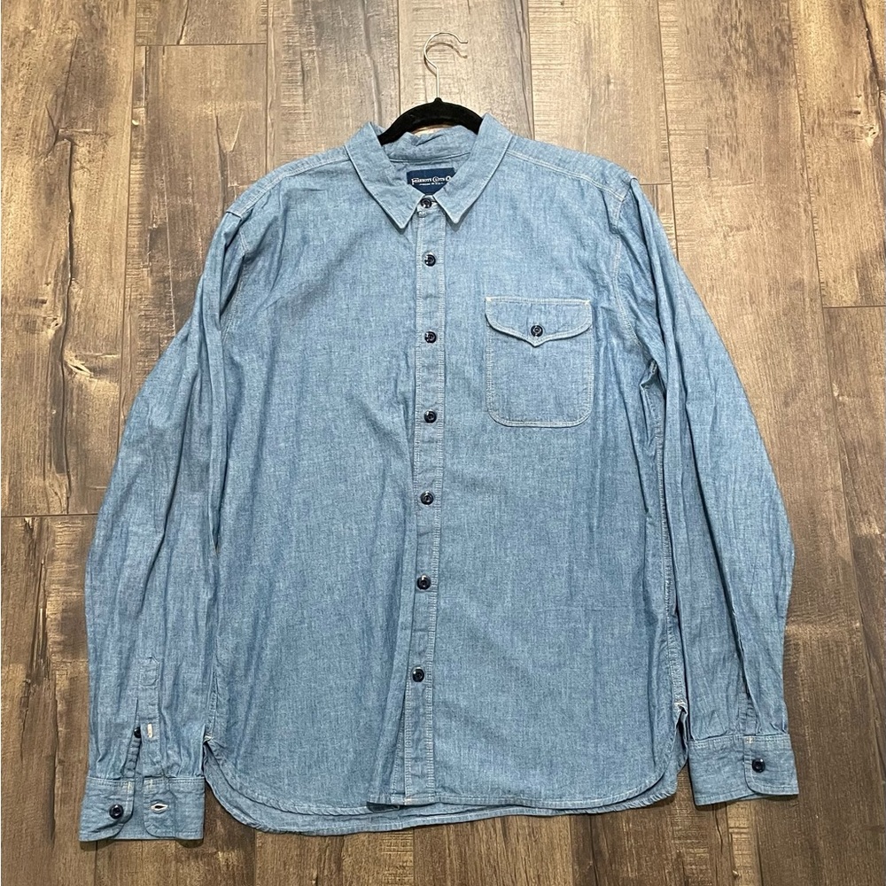 Freenote Chambray Button Up